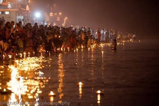 Ganga Aarti - Places to Visit in Rishikesh - Gola Holidays - Slide 2